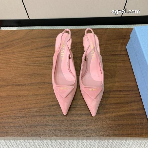 爽やかな色合い 超人気モデル入荷 ネット販売限定プラダブーツ激安 通販 専門店.. 1