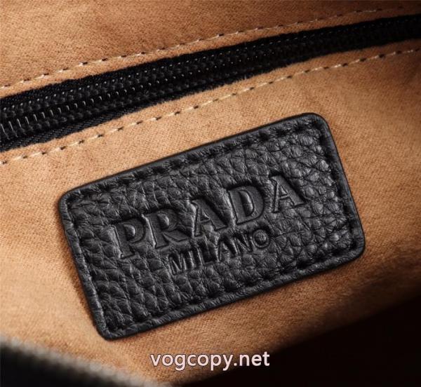 ブランド コピー ショップPRADAショルダーバッグ保温性も抜群 超人気新作登場 極上の着心地 5 