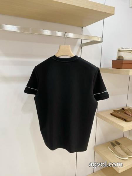 ムダな装飾を排したデザイン 人気爆だんな売れ筋! 今からの季節にピッタリ! PRADA 2026ブランドコピーシャツ.. 6