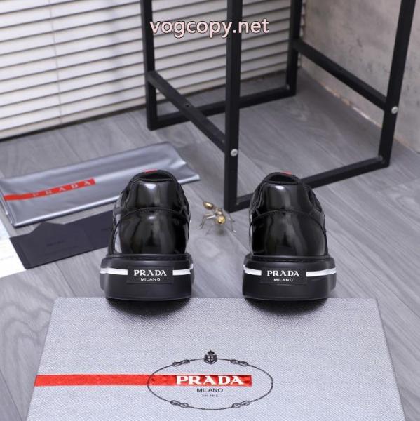 毎日でも使える人気商品 落ち着いた感覚 先行入荷スニーカースーパー コピー 安心PRADA 3