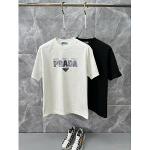 激安 ブランド半袖Tシャツプラダ自分らしく 値段が安い高品質 2026年最旬トレンド