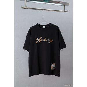 Tシャツバーバリーコピー 商品 通販SALE 2026 上品カジュアルな雰囲気に 大胆なデザイン.