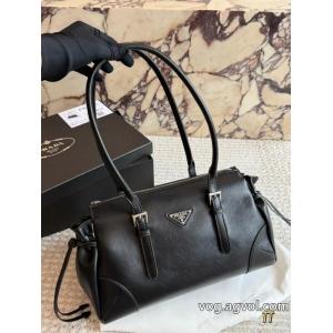 ブランド コピー 品バッグ爆発的な人気 使い勝手の良いトレンド 超カッコイイPRADA