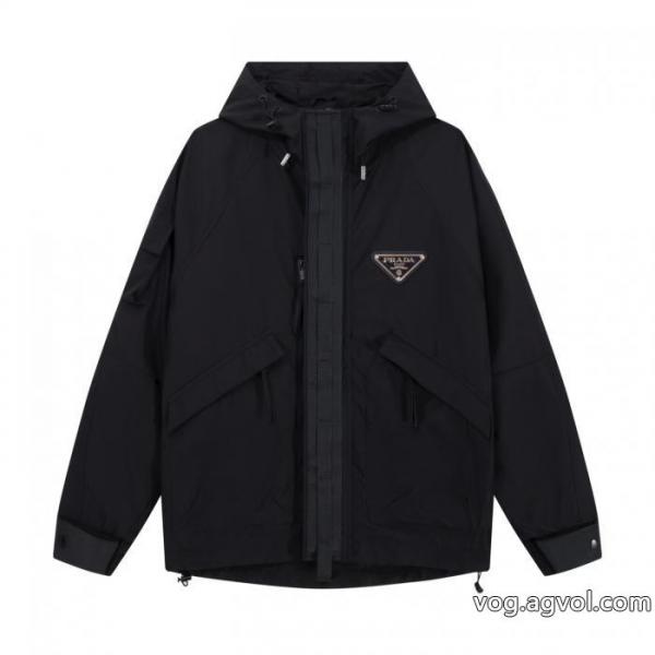 プラダPRADA 2025新作メタリック三角ロゴのペアルックキャップコート 0