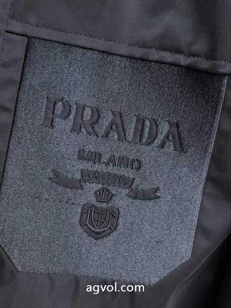 PRADAコートセレブ愛用 大人で素敵 超激得格安ブランド コピー 専門 1