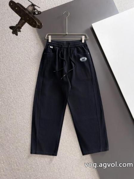 プラダ偽物 ブランド新登場 着痩せ効果 ファッション度アップスラックス. 0 